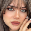 از رو به رو با فاصله نزدیک و نور