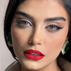 عکس از روبرو با میکاپ