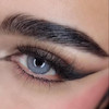 تک چشمی از نزدیک و نور رینگ لایت