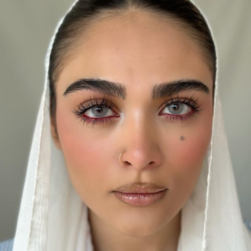 لنز رنگی یونیک سیلور