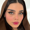 عکس از روبررو با میکاپ و نور طبیعی