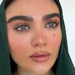 از رو به رو با فاصله نزدیک