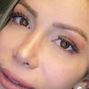 از رو به رو با فاصله نزدیک