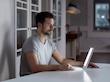 چراغ نور درمانی مدیسانا آلمان مدل LT ۴۶۰