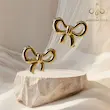 گوشواره میخی پاپیون 