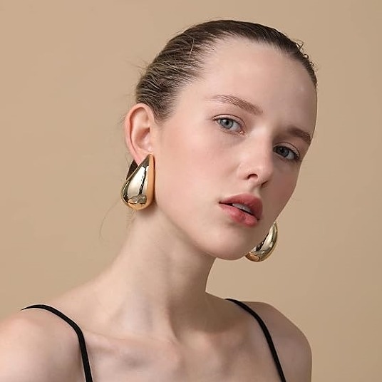 گوشواره‌ قطره اشک طلایی Gold Hoop Earrings USA