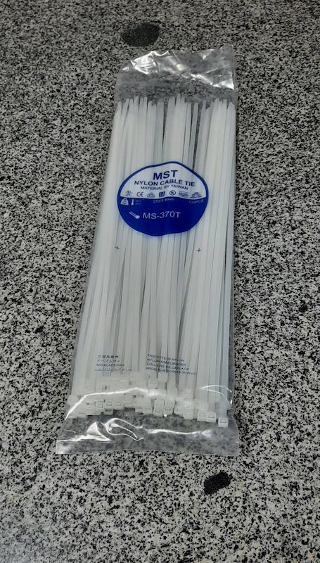 بست کمربندی ۴.۸*۳۷۰ پلاستیکی ام اس تی مدلMS_370T بسته۱۰۰عددی