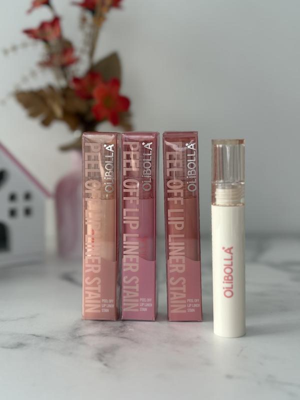 رژلب و خط لب پیلاف 