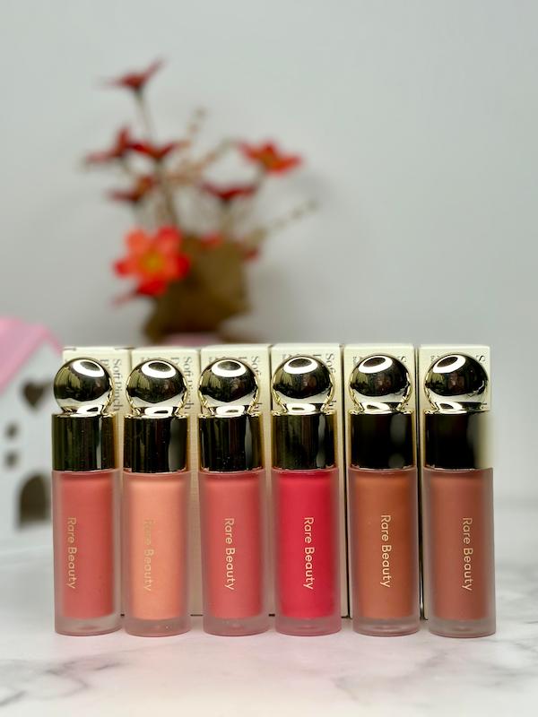 رژگونه مایع رر بیوتی Rare beauty