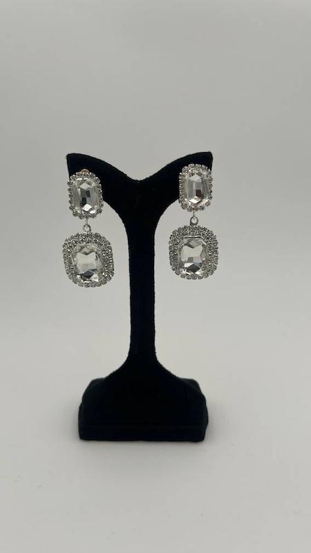 گوشواره جواهری نگین درشت
