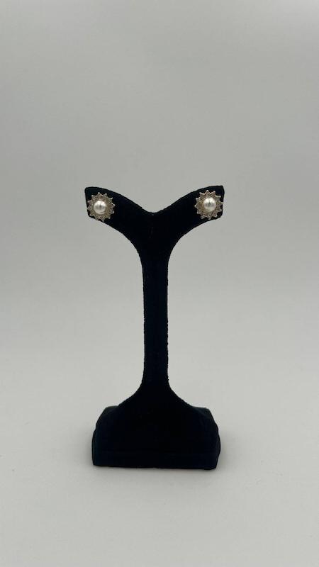 گوشواره گل مروارید دار
