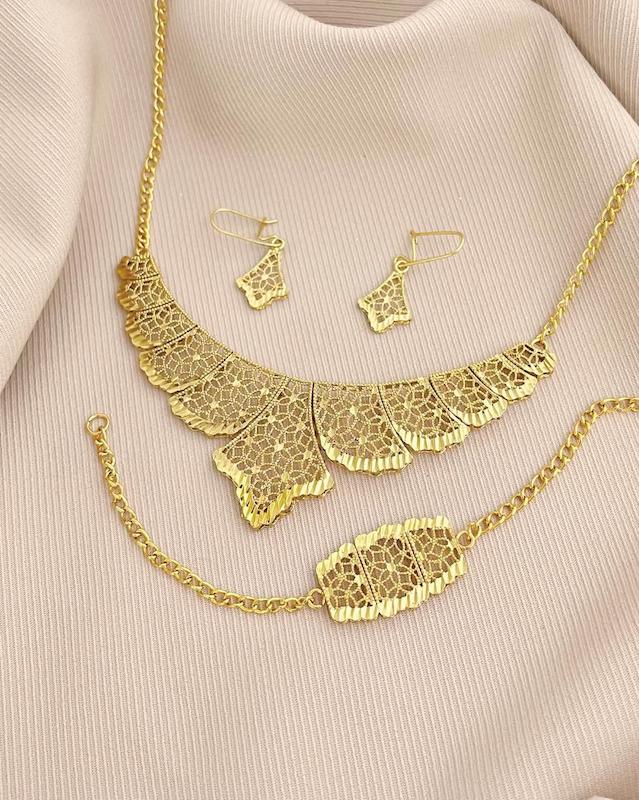 سرویس اشرافی رویا