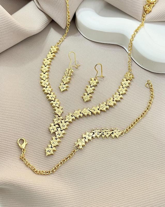 سرویس گندمی پری