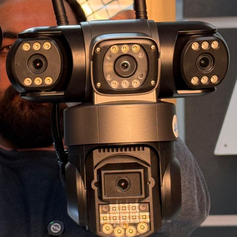 دوربین 3لنزه چر خشی okam pro 12MP