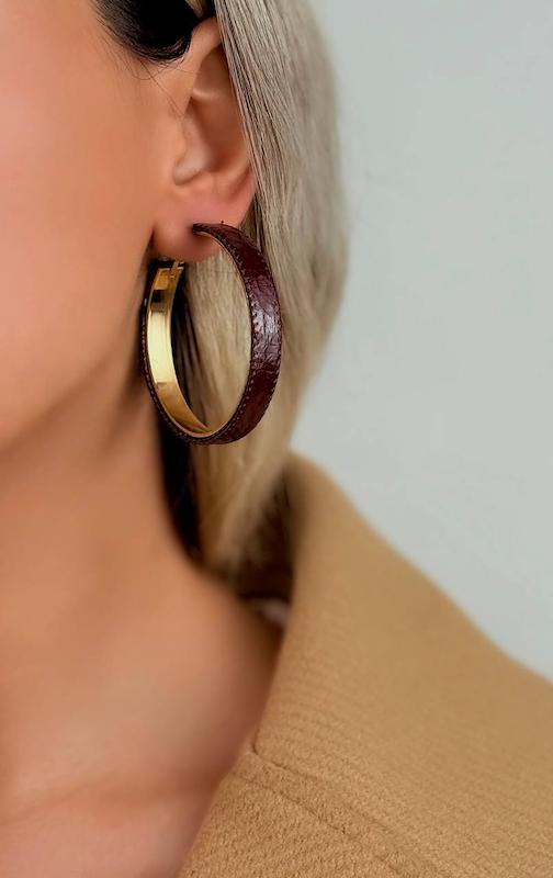 گوشواره چرمی حلقه ای 