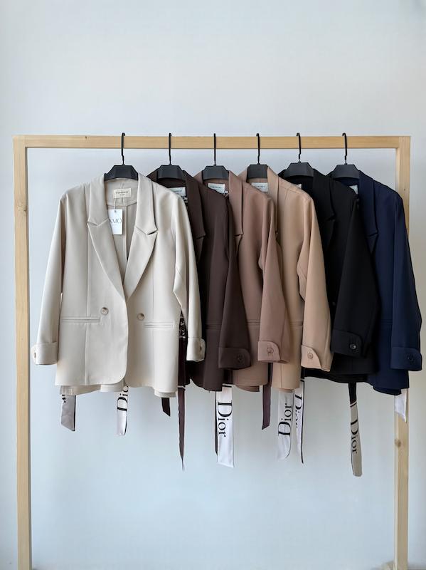 کت مازراتی Dior