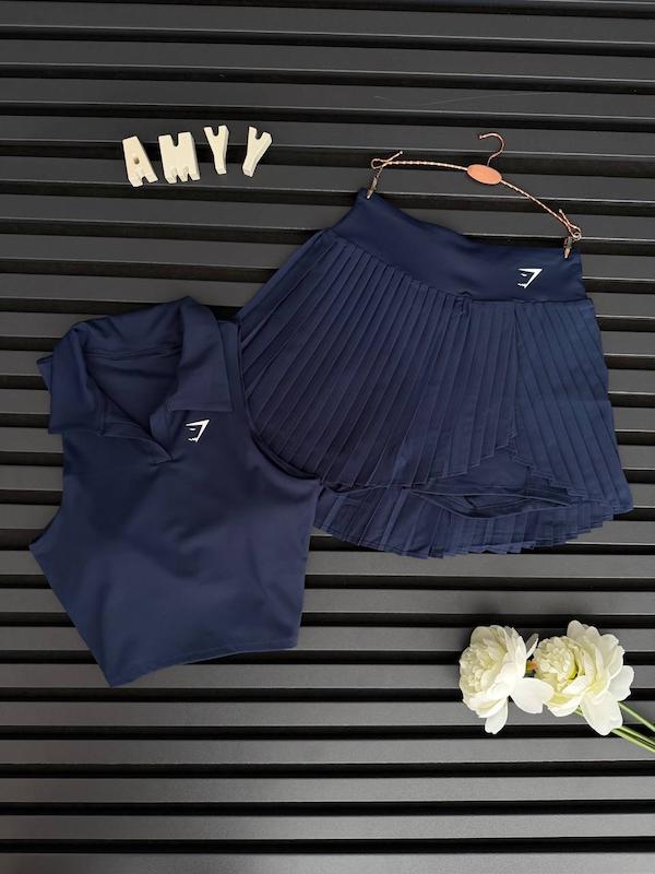 ست کراپ و دامن gymshark