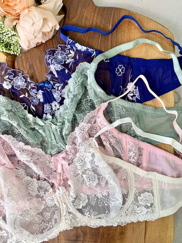 ست شورت و سوتین توری فنردار گلدوزی کد 330