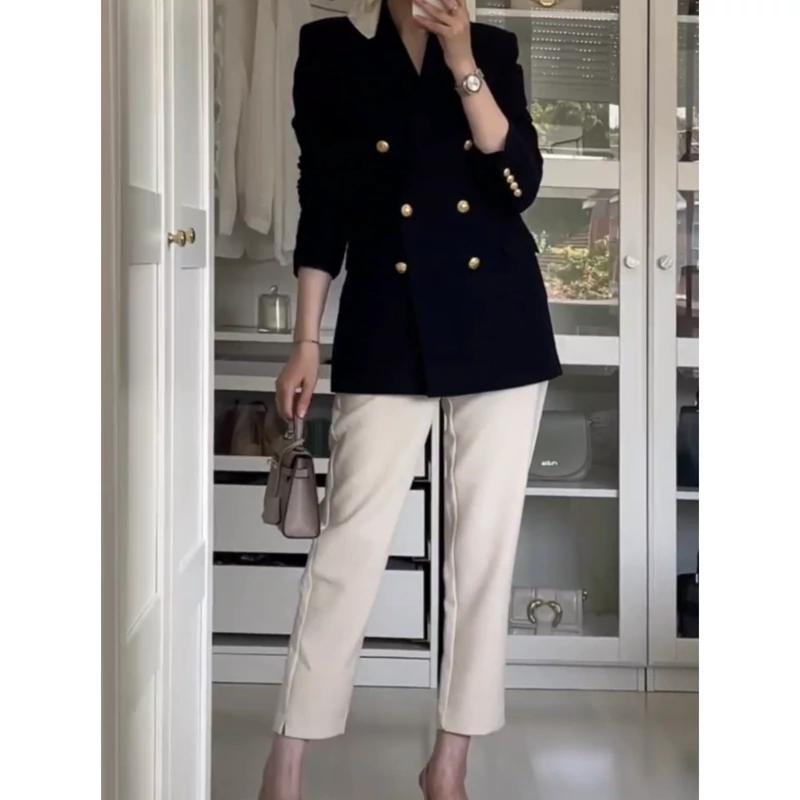 ست کت و شلوار زنانه کرپ باربی سایز 36 تا 60 کت دامن زنانه - تصویر 1