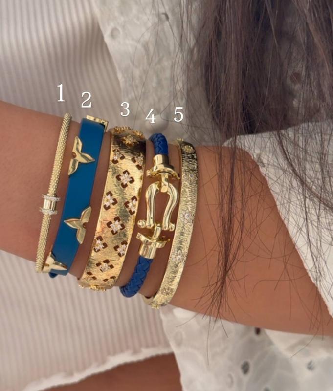 ست دستبند سرمه ای 