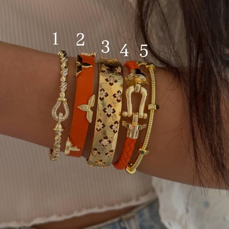 ست دستبند نارنجی 