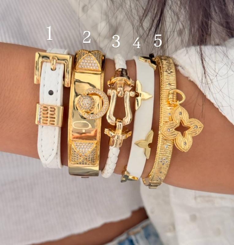 ست دستبند سفید 