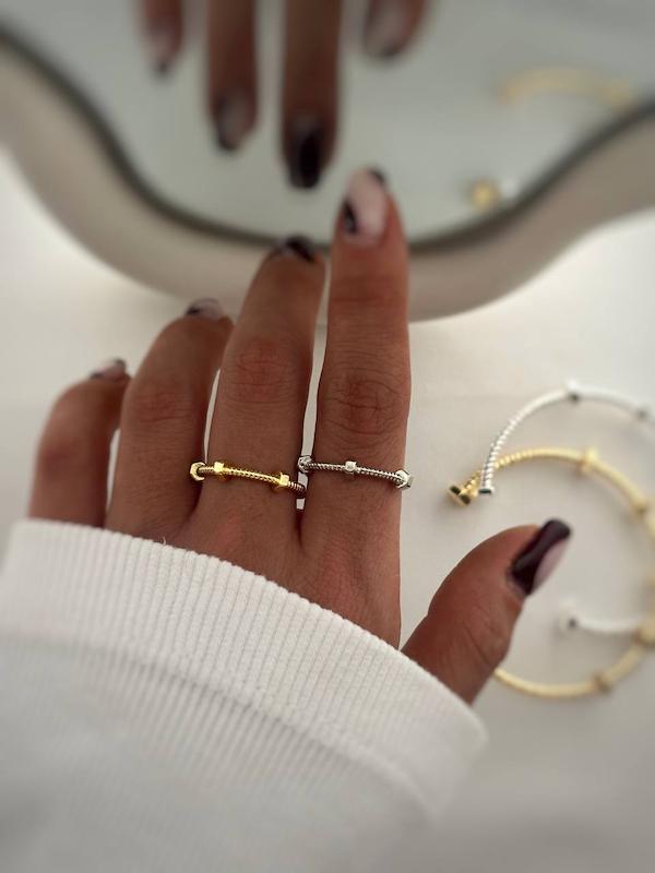 انگشتر مهره