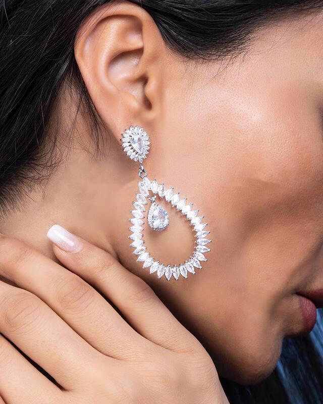 گوشواره جواهري اشكي 
