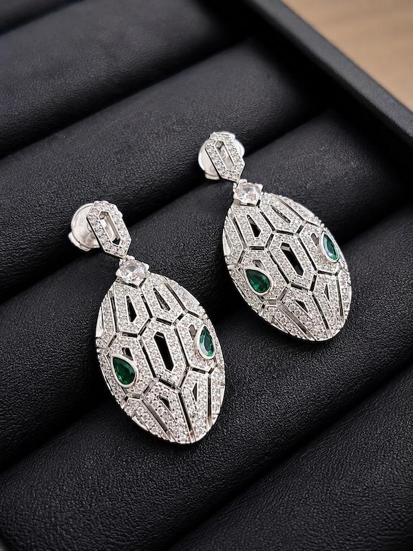 گوشواره مستر کوالیتی با حک ۷۵۰ بولگاری