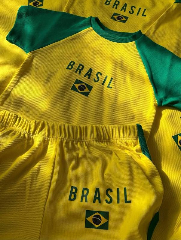 کراپ تیشرت برزیلی