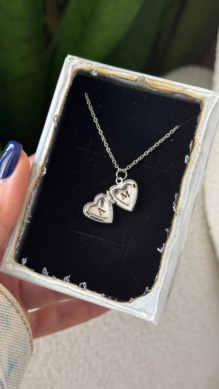 گردنبند حکاکی