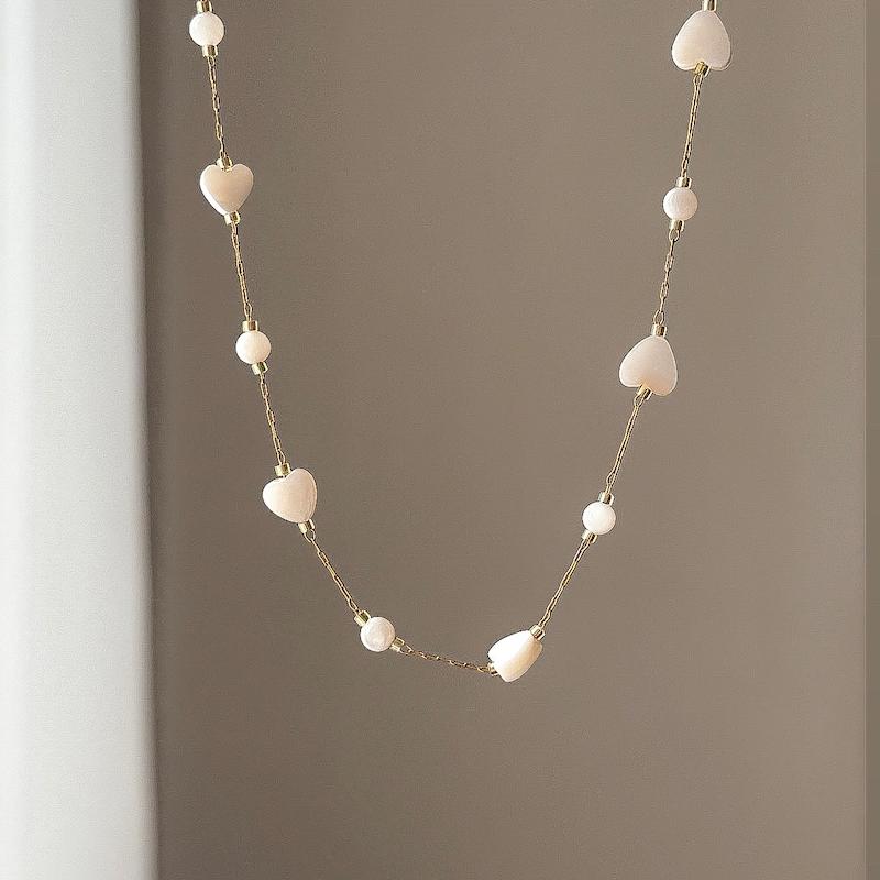 گردنبند قلب صدفی 