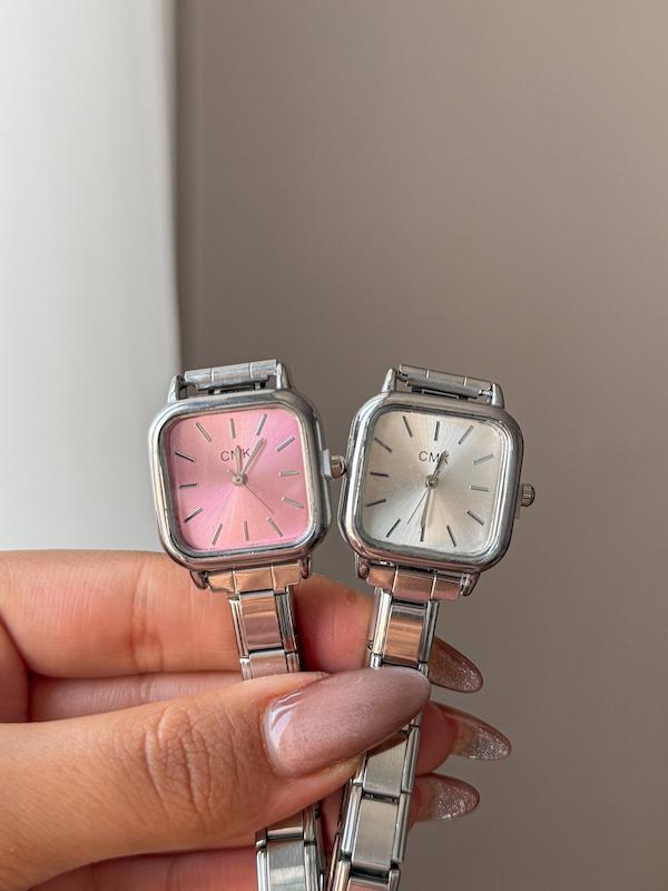 ساعت های چارم ایتالیایی