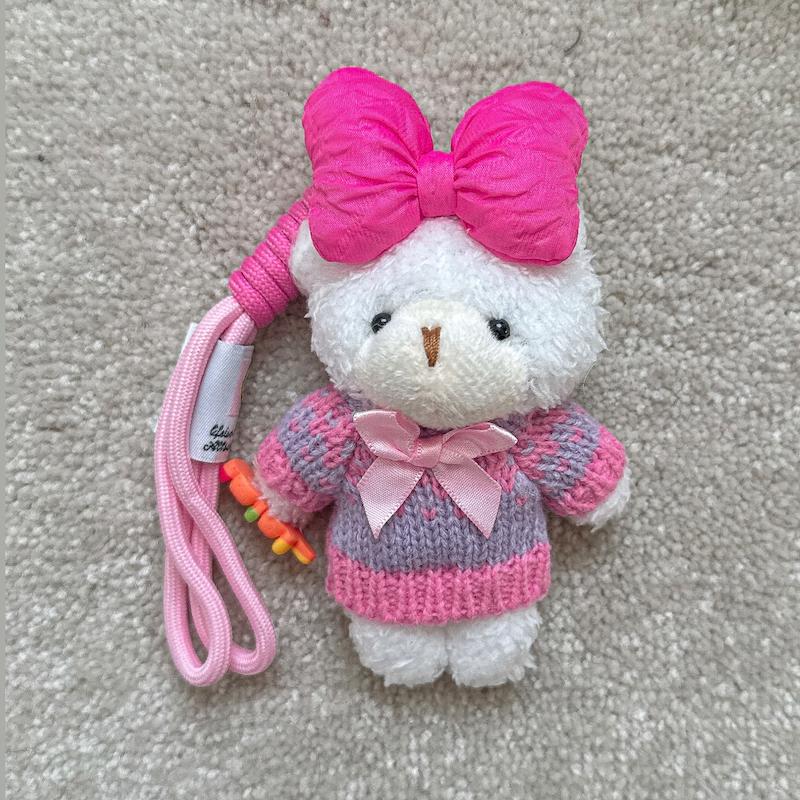 چارم هاپو پاپیونی سفید🤍✨