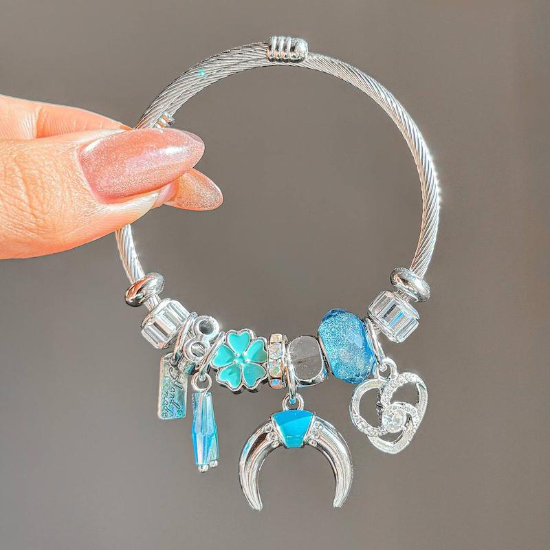 دستبند پاندورا آماده