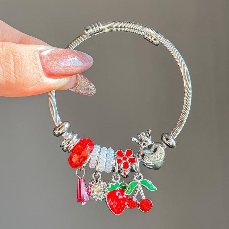 دستبند پاندورا آماده