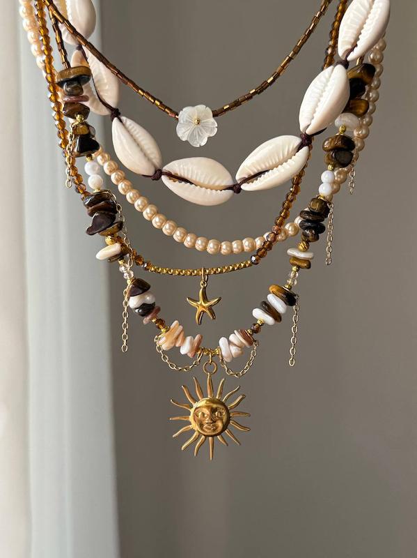 کالکشن گردنبند قهوه ایی