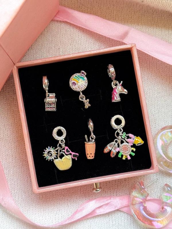 چارم پاندورا ۱۳۶