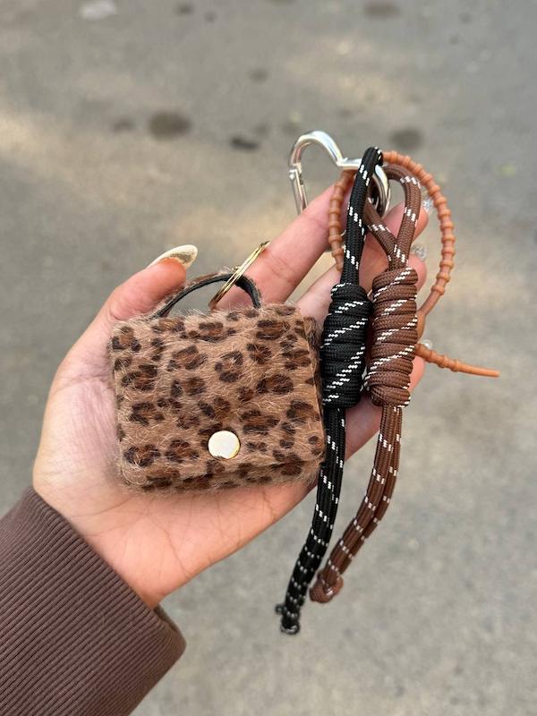 چارم کیف پلنگی ( جا ایرپاد )