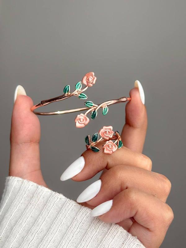 ست گل رز ارورا