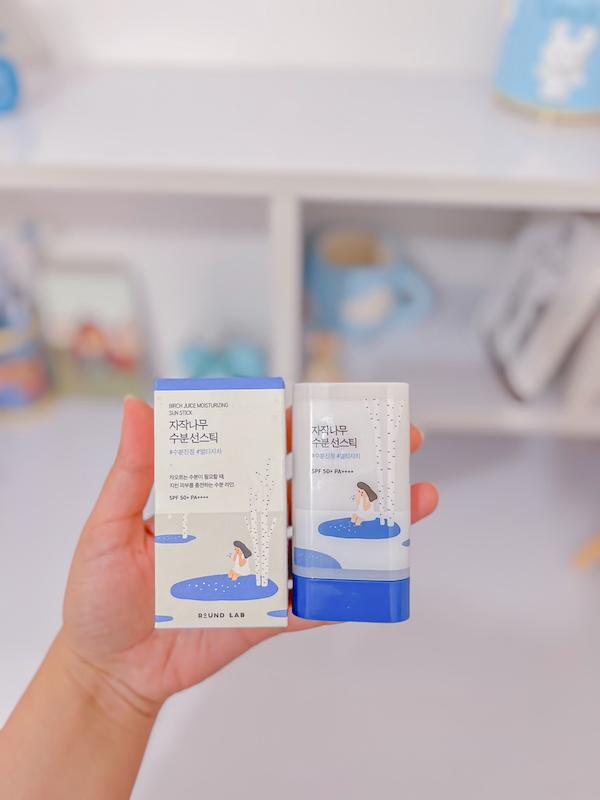 ضدآفتاب استیکی راند لب