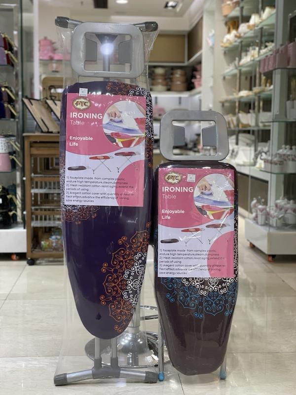 میز اتو پریز دار پی تی سی کد ۳۱۵ سایز بزرگ