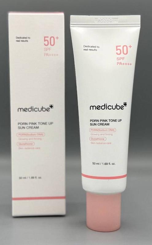 کرم ضد آفتاب PDRN تون‌آپ صورتی مدی‌ کیوب MEDICUBE (روشن‌کننده و ضد لک) medicube PDRN Pink Tone Up Sun Cream