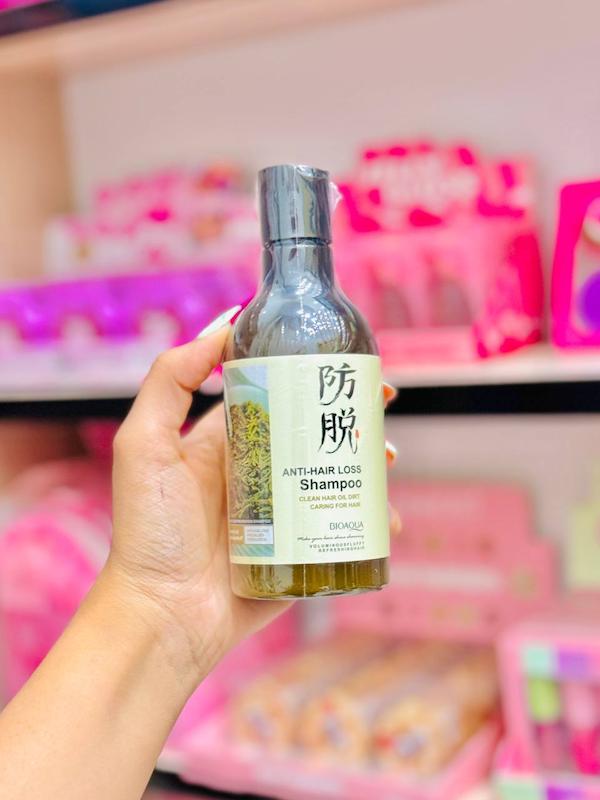 شامپو رزماری بیواکوا اورجینال تقویت کننده وضد ریزش مو حجم250mil