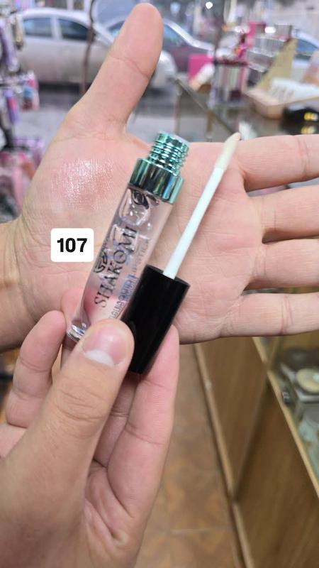 رژلب مایع برند شاکومی SHAKOMI LipStick شماره 607