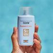  ضد آفتاب بی رنگ فیوژن واتر ایزدین Isdin Fusion Water Spf 50