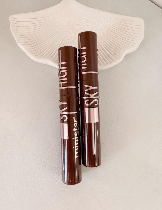 ريمل قهوه اي ميس لارا