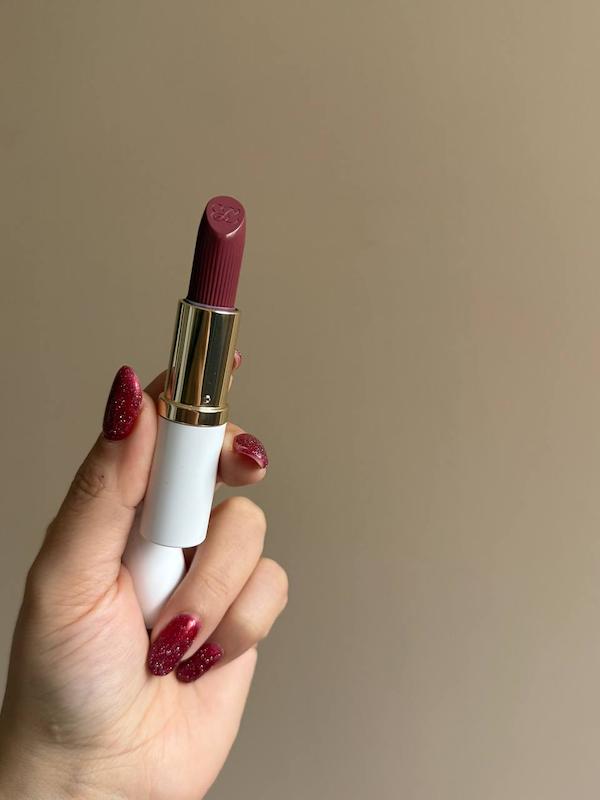 رژلب کرمی استی لادر رنگ bold desire
