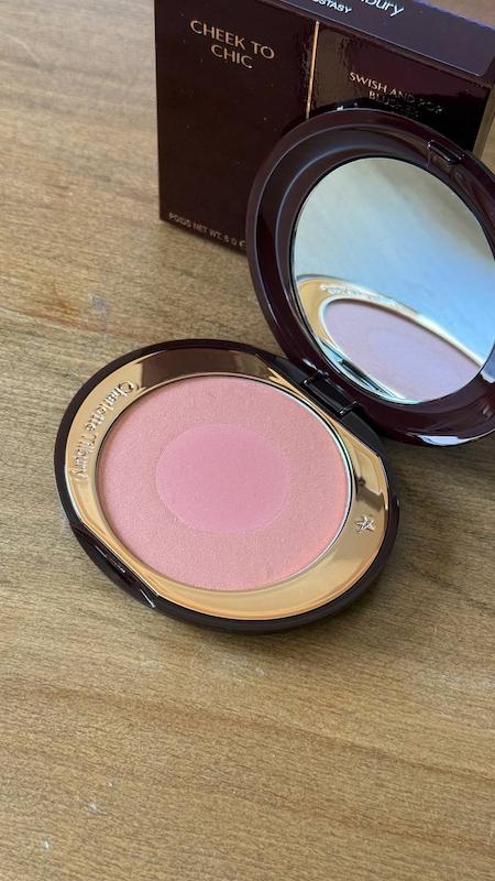 رژگونهcheek to chic  شارلوت تیلبری رنگ ecstasy 