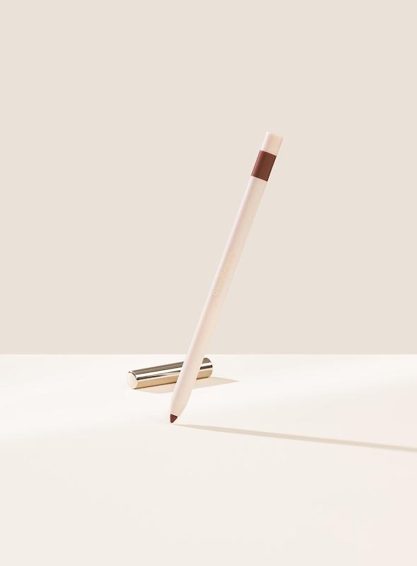 خط لب رر بیوتی رنگ wise